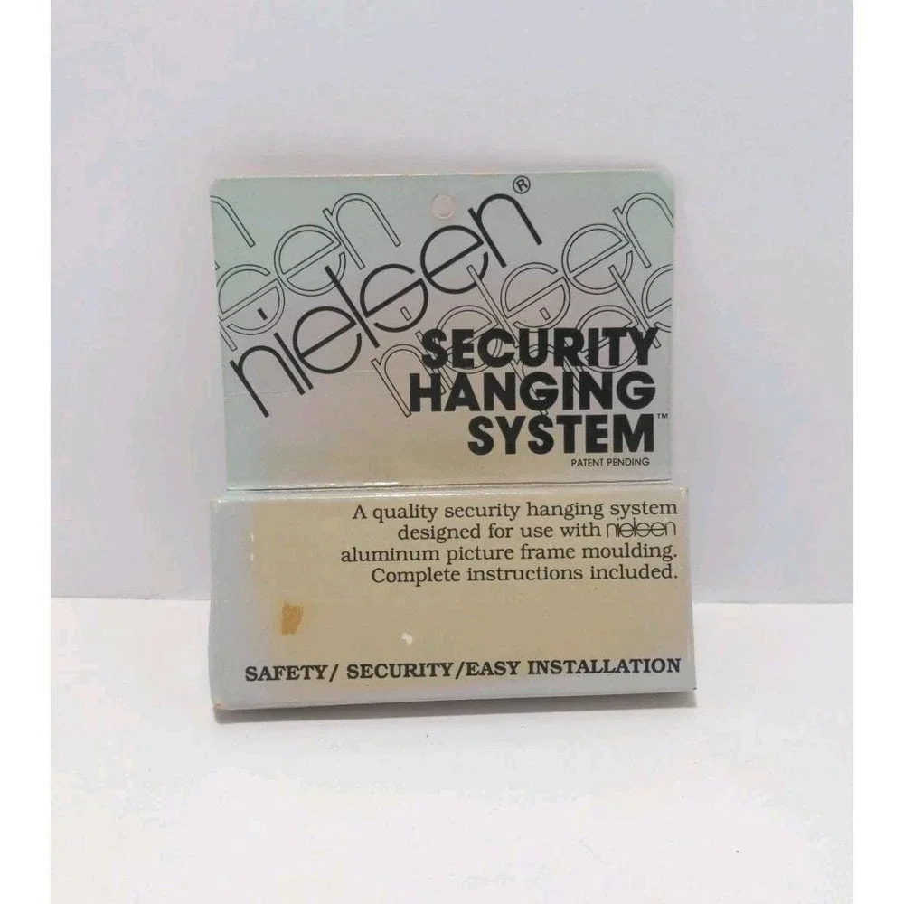Nielsen Security Hanging System Kit Lock Key Aluminum Frames